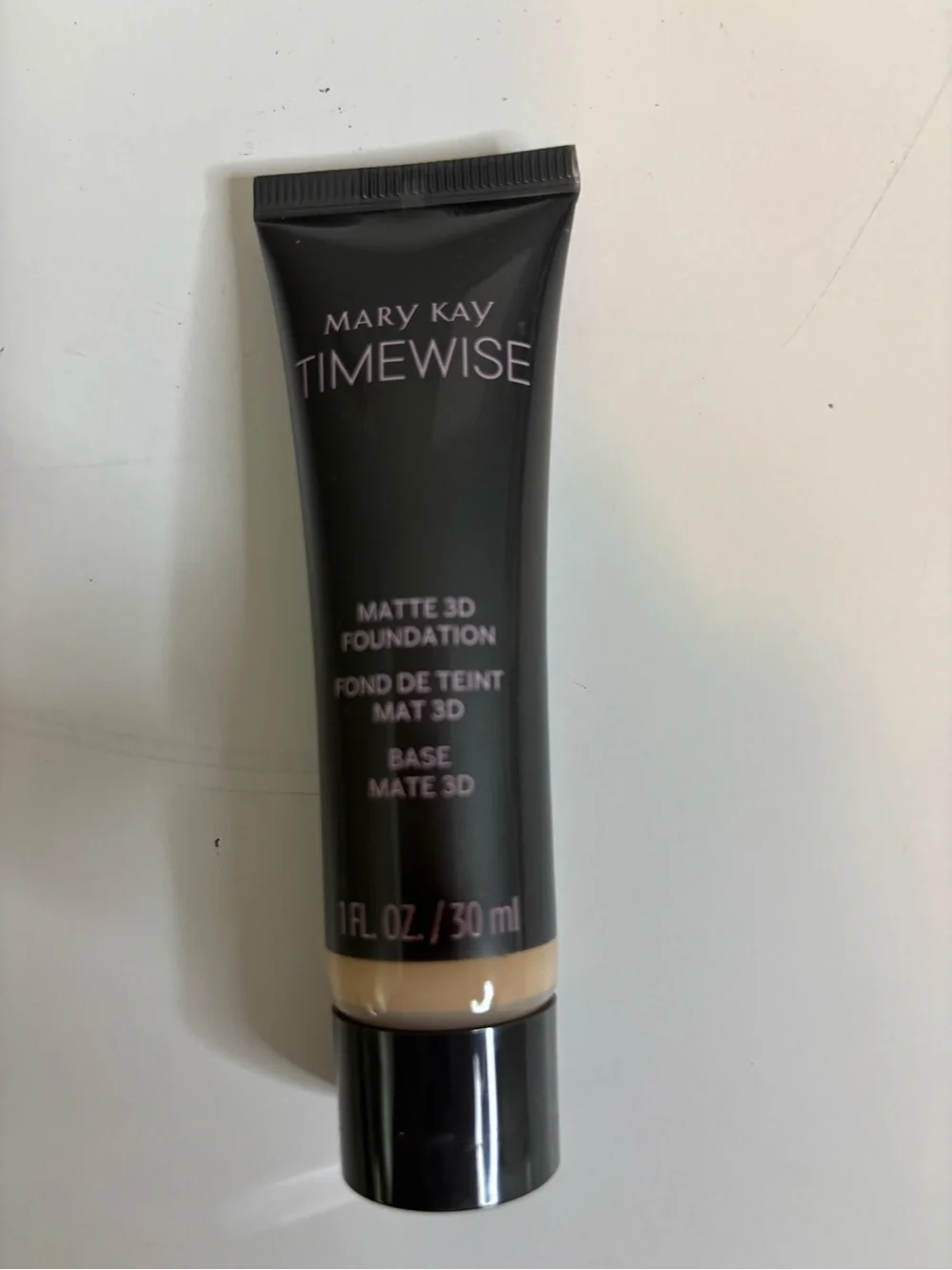 Discontinued Mary Kay TimeWise Matte 3D Foundation - N140 ivory